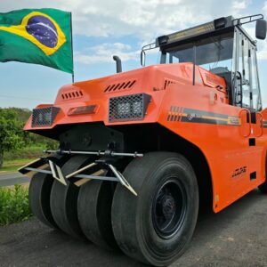 ROLO COMPACTADOR PNEUMÁTICO MA-11.000PP